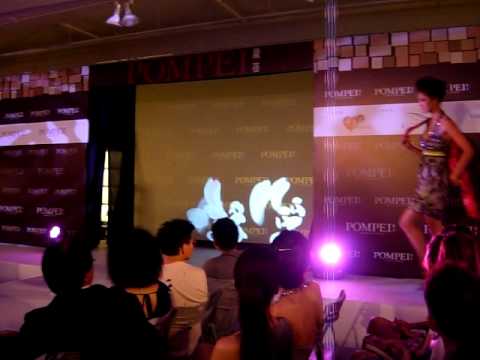 Interactive Catwalk Show | Spring Flower