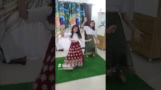 Dancing and Acting! Param Sundari Dance 🥰💃💃🌸🌺 #shorts #viral #trending shorts#shortfeed #Hindi#India
