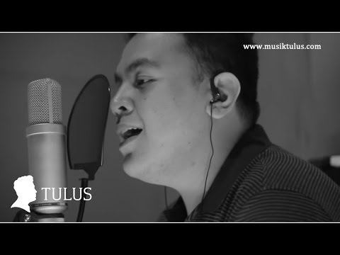 TULUS - Tuan Nona Kesepian (Studio Live)