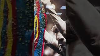 Huyền thoại bóng đá Leo Messi ai là fan của Messi cho em xin cánh tay của m.n được không ạ