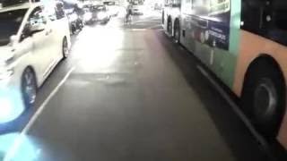 驚險 路權L要衝啦，咪阻住！