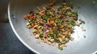 easy vegetable recipes | tarkari uppittu in kannada easy method|uppittu recipe karnataka hotel style