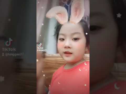 bạn ấy là idol tik tok nửa mùa