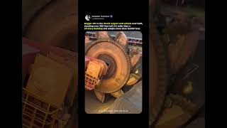 Bagger 293 Giant Excavator Steals the Show | World’s Largest Land Machine in Action 🤯