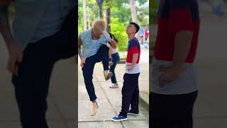 Tit for tat!!! #HanhLamofficial #Shortyoutube #kindness #help #hero #respect #action