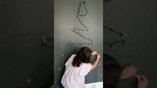 How to hang a christmas tree on the wall with lights