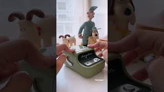 Unboxing B21 Label Printer   @NIIMBOT #labelmaker #niimbotb21 #asmr #labelprinter #wallaceandgromit