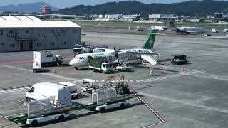 Aircraft unloading timelapse [UNI Air ATR72-600]