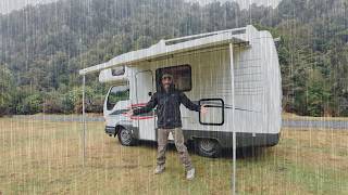 中が浸水！大雨の中、冬のバンキャンプ