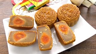 How to Make Traditional Mooncake Step by Step | Mykitchen101en
