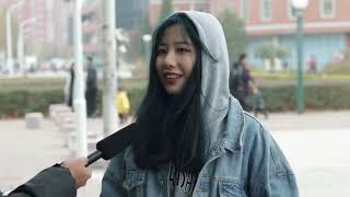 20岁小伙娶60岁大妈图什么？美女口无遮拦，说的太实在了