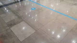 LIVE London LIVE IRL - £1+ TTS - Speaker ON (streamlabs) Exploring Stratford Greggs