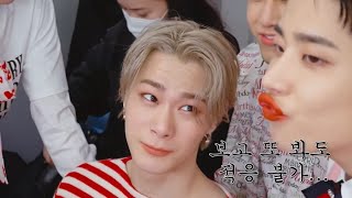 [아스트로] 문빈 뽀뽀 수난시대