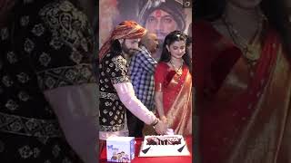 #sharadmalhotra and #hemaldev Cute Moments at Cake Cutting Of Completing 100 Episodes Of #vidrohi