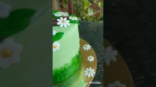 Parrot cake