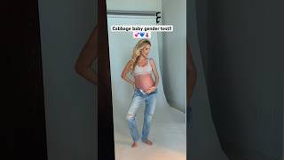 Finding out the gender of my baby using a cabbage!! 😱 Does this test really work?