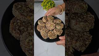 Khajur Roll #shortvideo #shorts #khajurroll #healthy #saawan #monday #food #foodies #cookingvlog