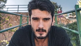 Yon González vita privata: età, profilo Instagram e debutto televisivo dell'attore spagnolo Questa s