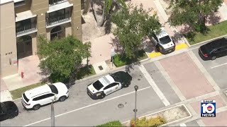 Dog shot in northwest Miami-Dade