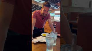 Waiter at the table vs waiter in the kitchen