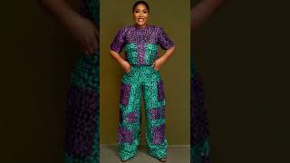 Cargo pant with crop top contact  +2348050946633 to get yours #cargo #cargopant #croptop #adire