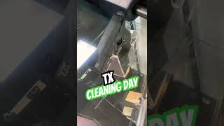 Cleaning day 🔫 #guncleaning #gunstore #guns #newowner