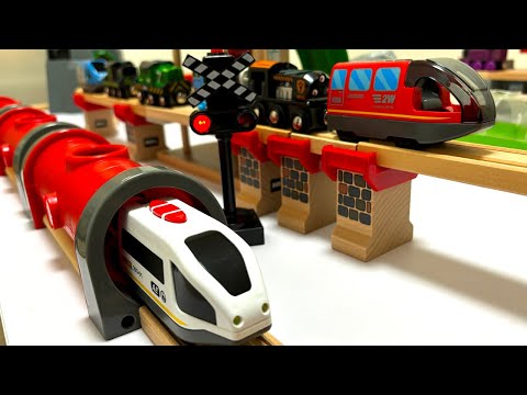 Brio & Thomas wooden trains ☆ 2 stations and a gold mine