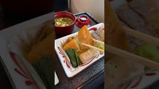 Japan Airline Business Class JFK - HND #food #travel #JAL #japanesefood #japan #nyc