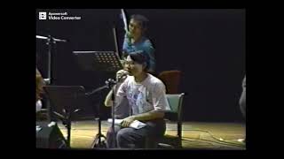 16  李坤城 介紹 菊花開的時 1993 楊逵音樂會 來賓致詞。