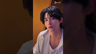 #申浩男  “就这样盯着你…… ”🥵#cdrama #双重生 #先婚后爱 #追妻火葬场 #drama #chinesedrama #love #他嘴角微甜 #短剧 #都市