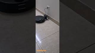 #robot #robotvacuums #robotvacuumcleaner #robotvacuum #mirobot #housecleaning #easytouse #cleaning