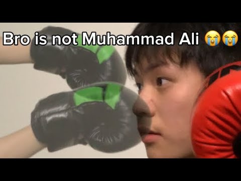 BRO IS NOT MUHAMMAD ALI 😭😭