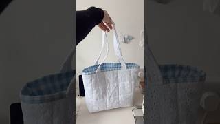 Full video tutorial coming soon for this patchwork quilted bag 🙌🏻 #diy #quiltedbag #sewingtutorial