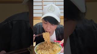 Người Nhật ăn Hảo Hảo với Natto và Trứng sống😂😂😂 #haohao #natto  #vietnamkun