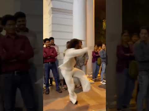 灵魂深处舞者 #舞蹈系男神 让人心痛，让人泪奔