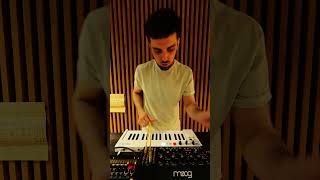 Breakbeat Awakening: Synth Hits the Veins