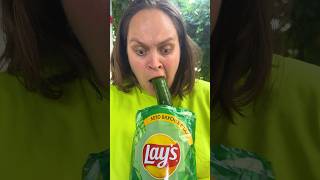 👻The mysterious hand FEED THEM!😱😱😱