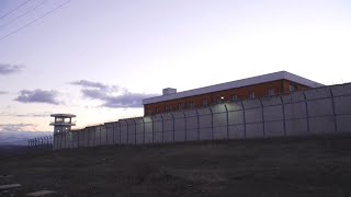 丹麥監獄爆滿 以10年2.1億歐元租借科索沃300間牢房｜20211221 公視晚間新聞