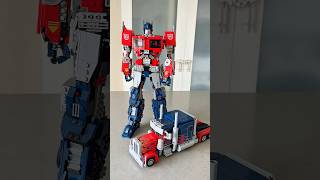 Bigger Optimus is better Optimus (LEGO) 🤷🏻‍♂️