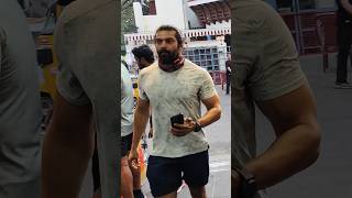 From an ordinary hotel,Actor arya having breakfast🥰Jammy🔥