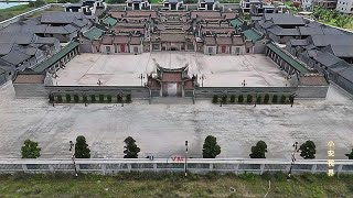 10亿豪宅就这么没了，现在已经变成一片废墟