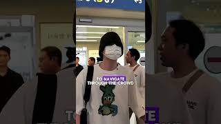 Suga So Mad After Reporter Keep Chasing And Make Fun Of Him At Airport! 😭😭 #suga #bts