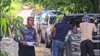 Man found murdered in the back seat of his car in Valencia— police at the scene
