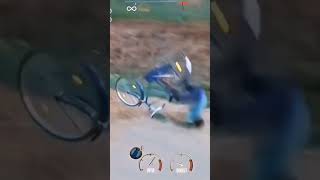 🙂#CycleFail #OopsMoment #FunnyFall #GravityAlwaysWins #ReelComedy #InstantKarma #Fyp #RelatableReels