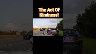 A Stranger Decided To Help An Officer! #policeofficer #crimestory #dangerous #police #bodycam