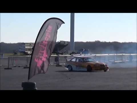 M3 powered bmw burning out fueltopia formulaG 2018