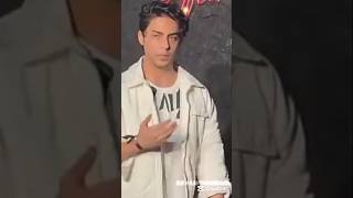 like father like son#shahruk khan#kajol#aryankhan#shahrukh #viral#viralvedio