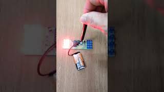 ES 42.  - -    ESCOL Electronic HOBBY KITS :  RED / BLUE LED Warning Strobe Lights     (DC 12V)