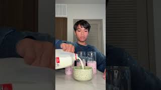 anyone want a strawberry matcha latte? 🤭🍵
