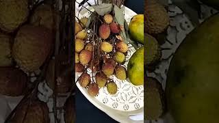 yummy yummy lichi #viral#shorts#tending #ytshorts#lichitv  @swapnoneel0104